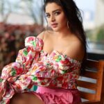 Nidhhi Agerwal Wiki, Height, Weight, Age, Affairs, Measurements, Biography & More